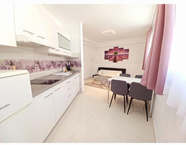 Apartment Silvia Apartment in Makarska