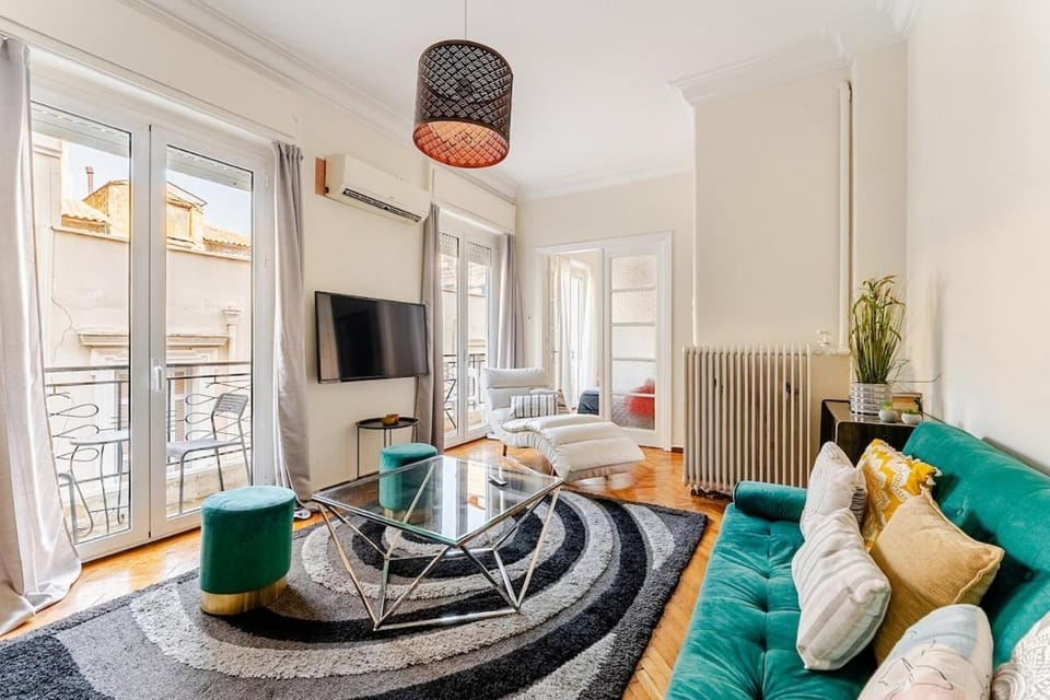 3BDR IDEAL CENTRAL ATHENIAN APT Apartment in Athens