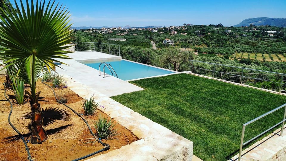 Garden, Mountain view, Pool view, Swimming pool, Swimming pool