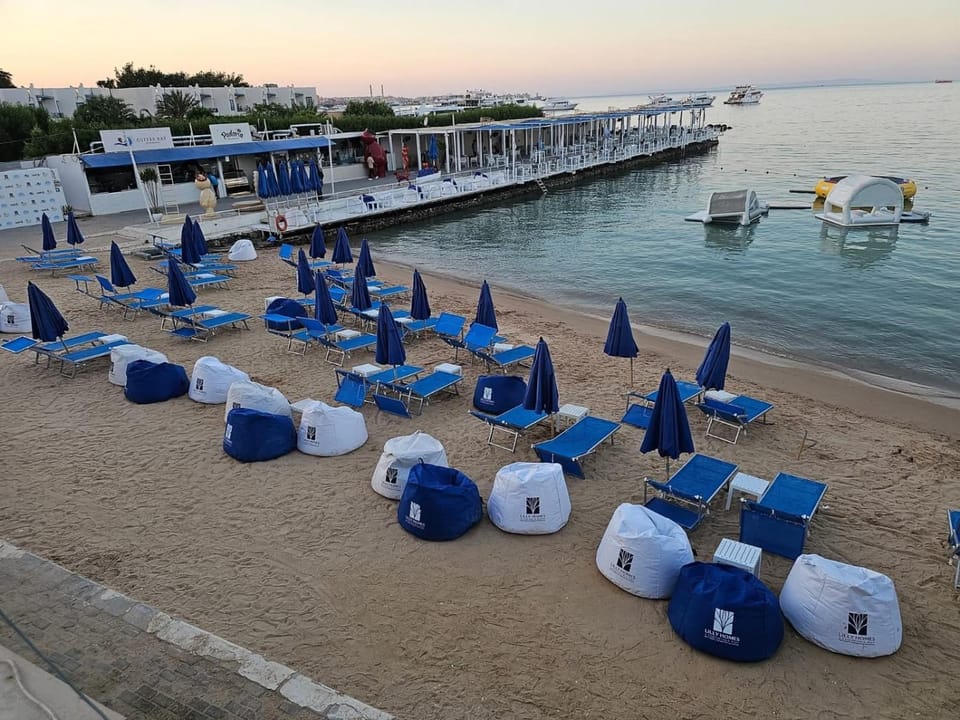 Beach, Beach
