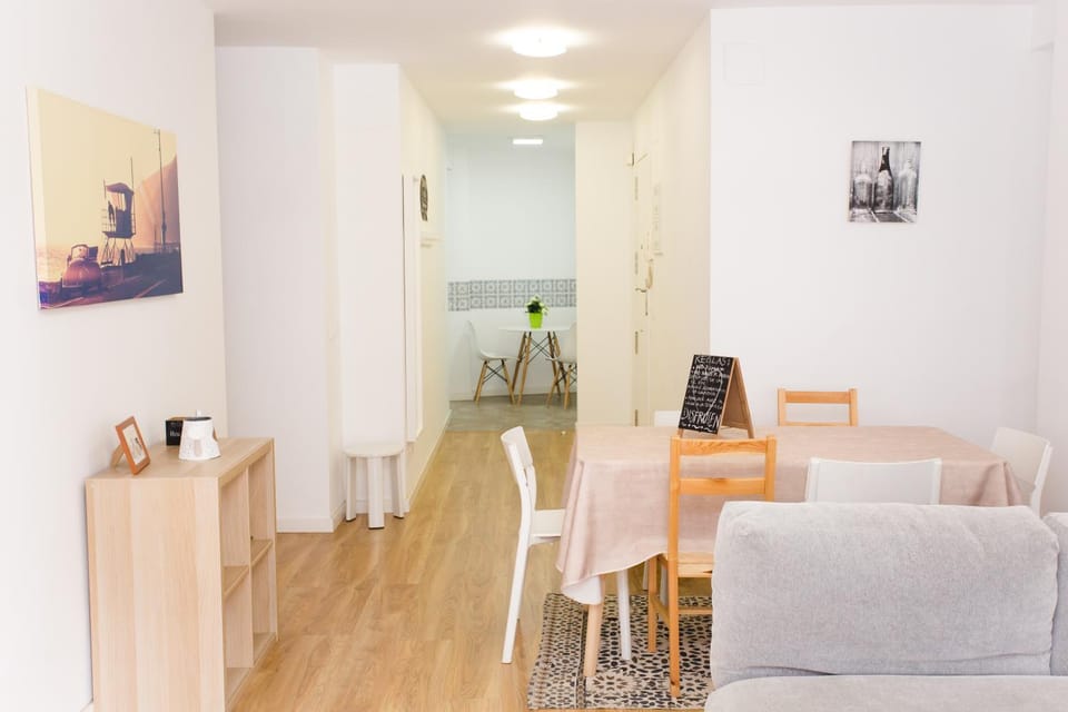 Living room, Dining area