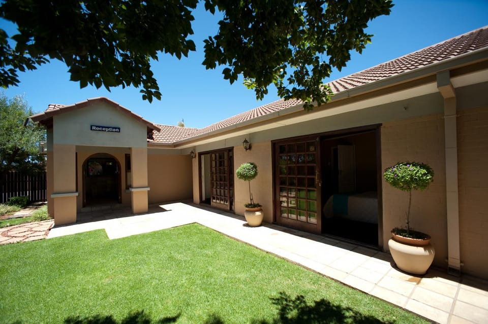 Property building, Garden