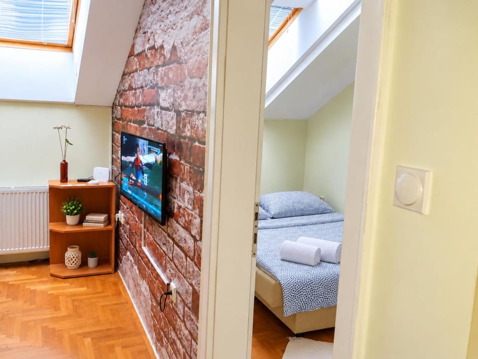 Living room, Bedroom