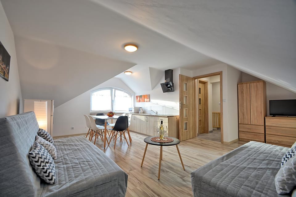Kitchen or kitchenette, Living room, Seating area