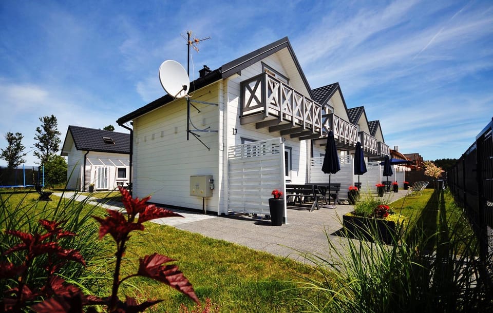 Białe Domki Lux Nature lodge in West Pomeranian Voivodeship, Poland
