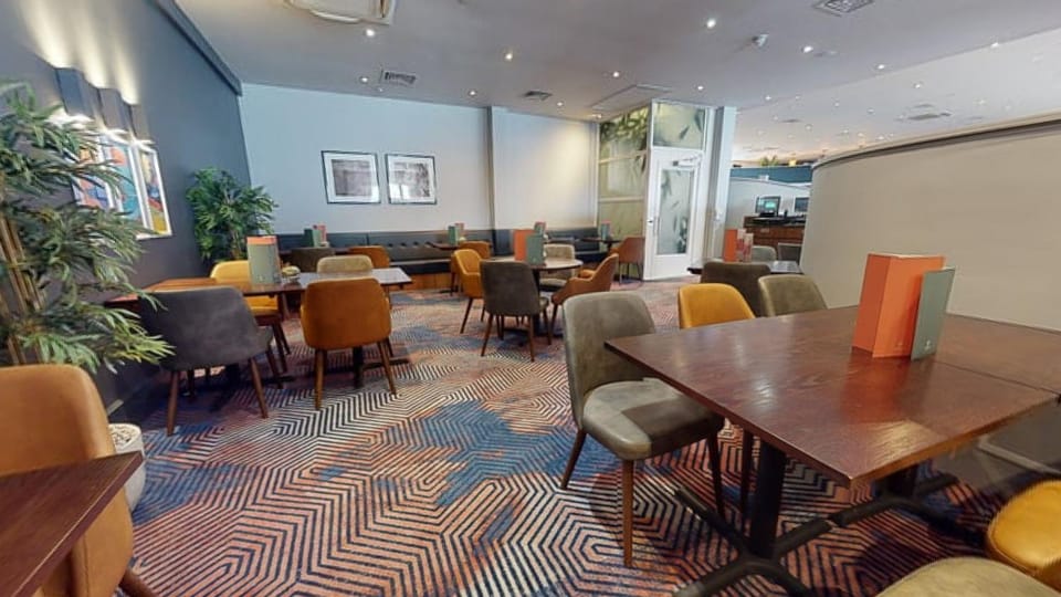 Lounge or bar