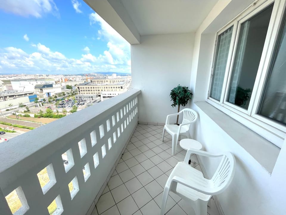 Belle chambre privée en colocation G Apartment in Villeurbanne