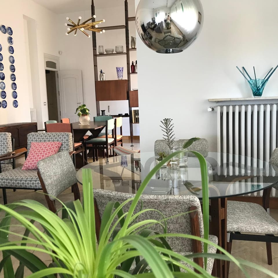 Lounge or bar