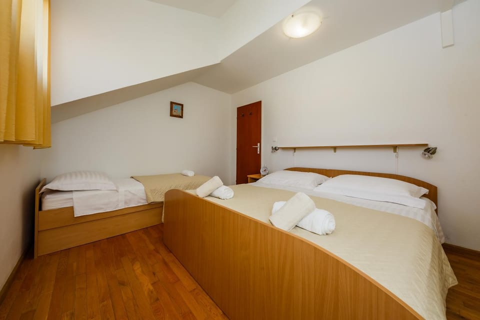 Day, Summer, Bedroom, On site