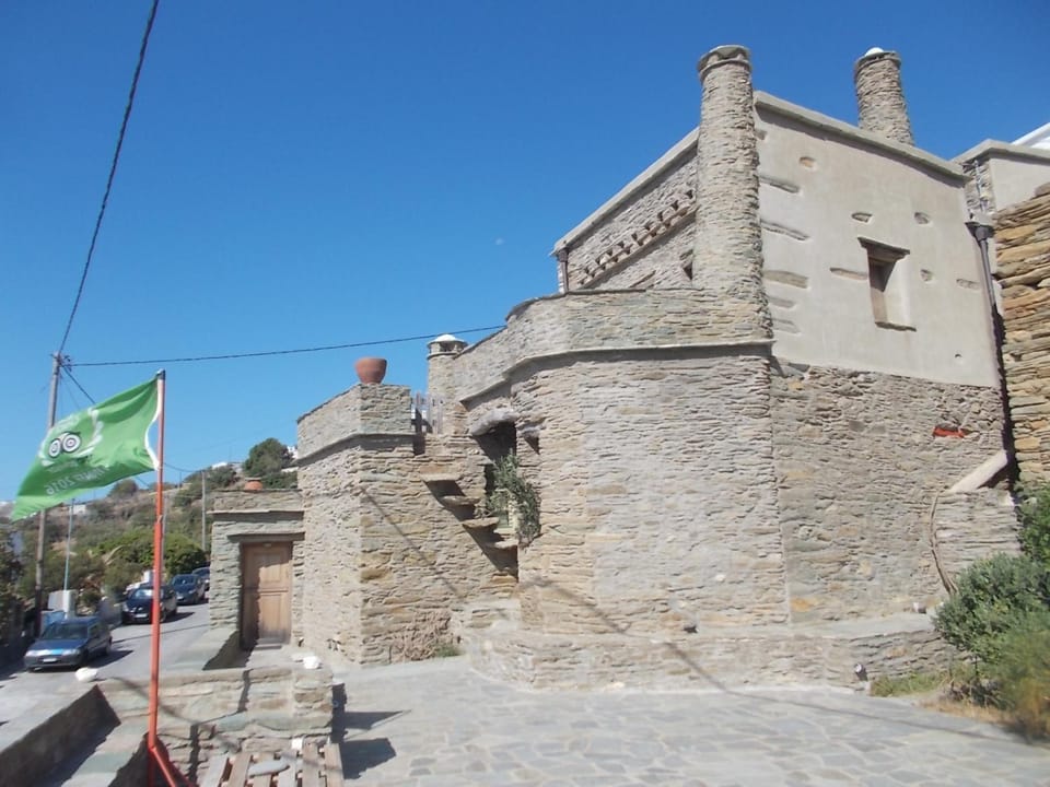 Property building, Balcony/Terrace