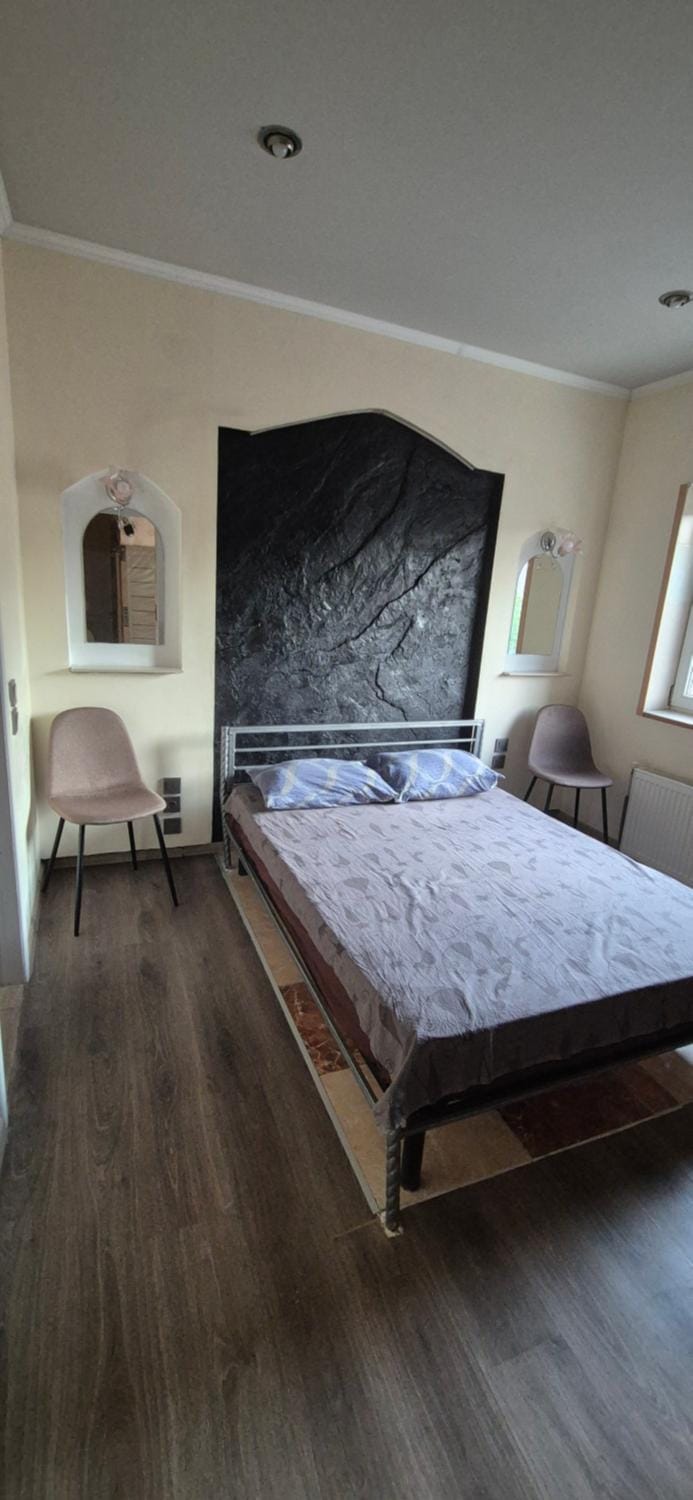 Guest House Cozy near Arcadia Bed and Breakfast in Odessa