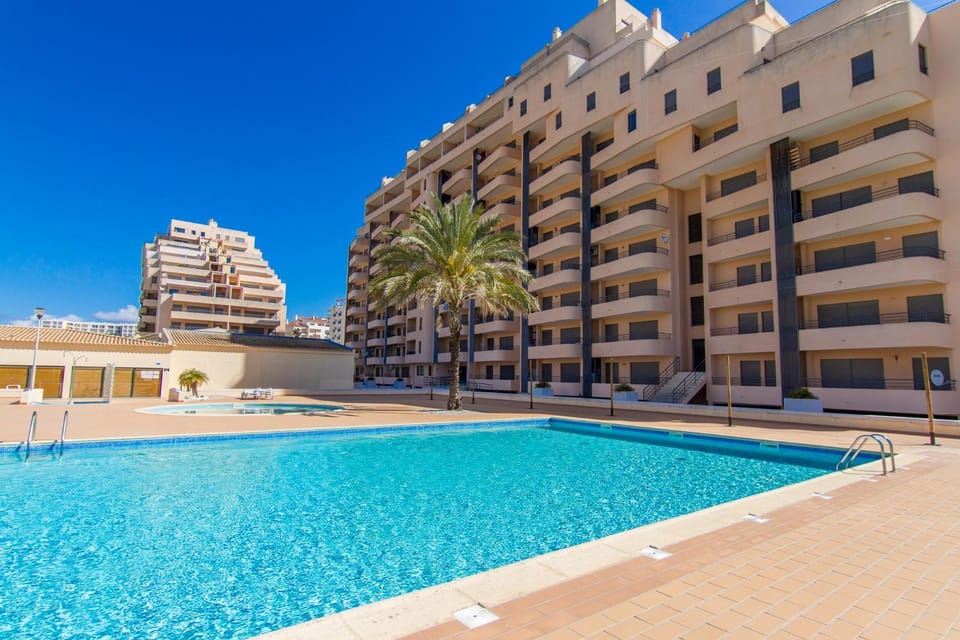 Flor da Beira Apartments ou Paraiso Sol Da Rocha Apartment in Portimao