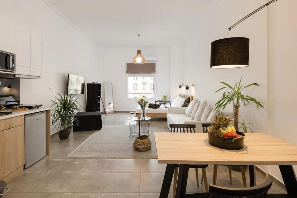 Aristotelous Square Luxury Studio Apartment in Thessaloniki