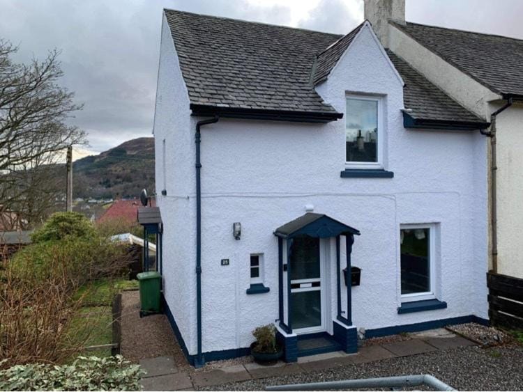 25 Windsor Crescent House in Portree
