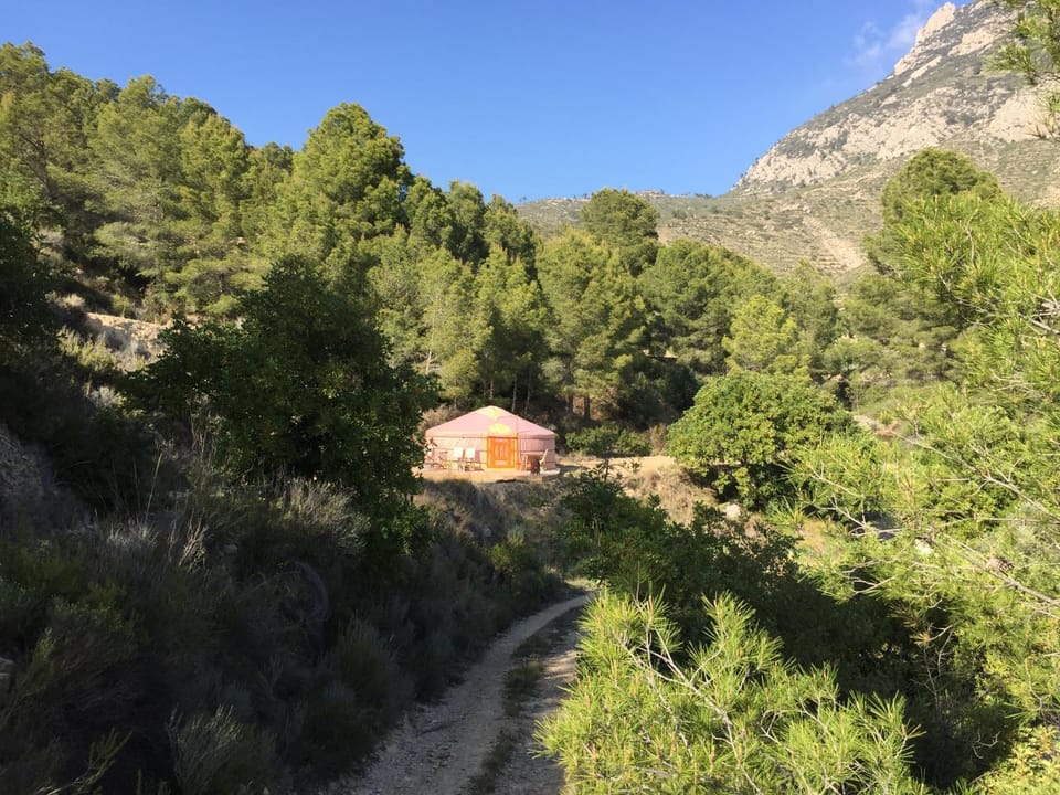 La Yurta Naranja Luxury tent in Marina Baixa