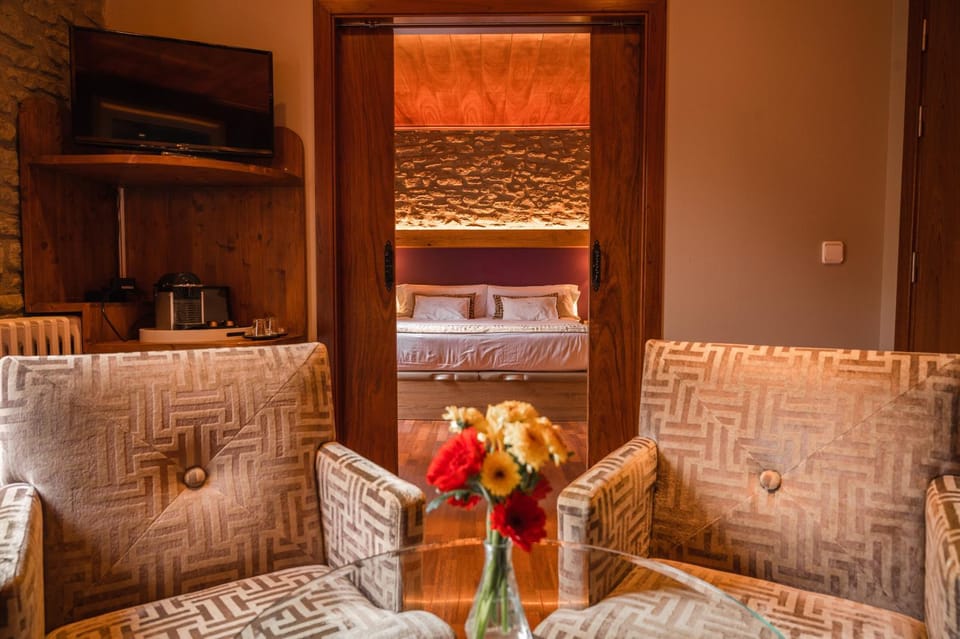 Hotel Hostal Estrella Bed and Breakfast in Garrotxa