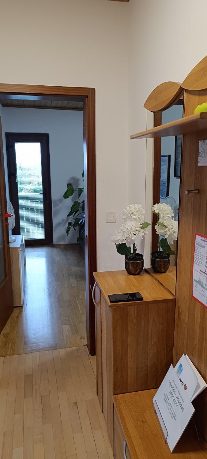 Apartments & Rooms Florjana Bed and Breakfast in Bled