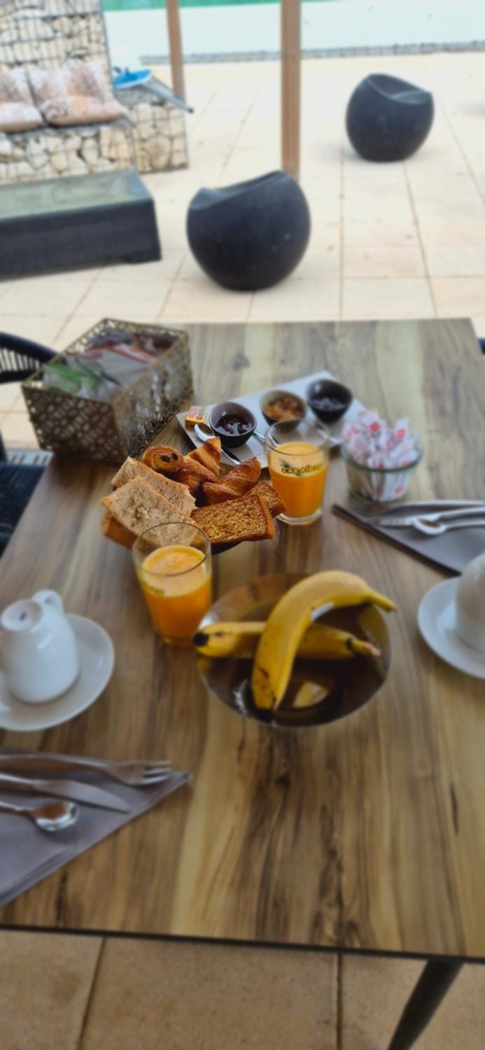 Continental breakfast