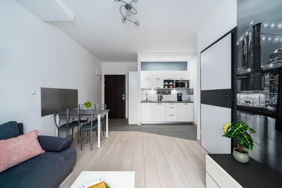 TV and multimedia, Kitchen or kitchenette, Living room, Seating area, Dining area, pet friendly, stove