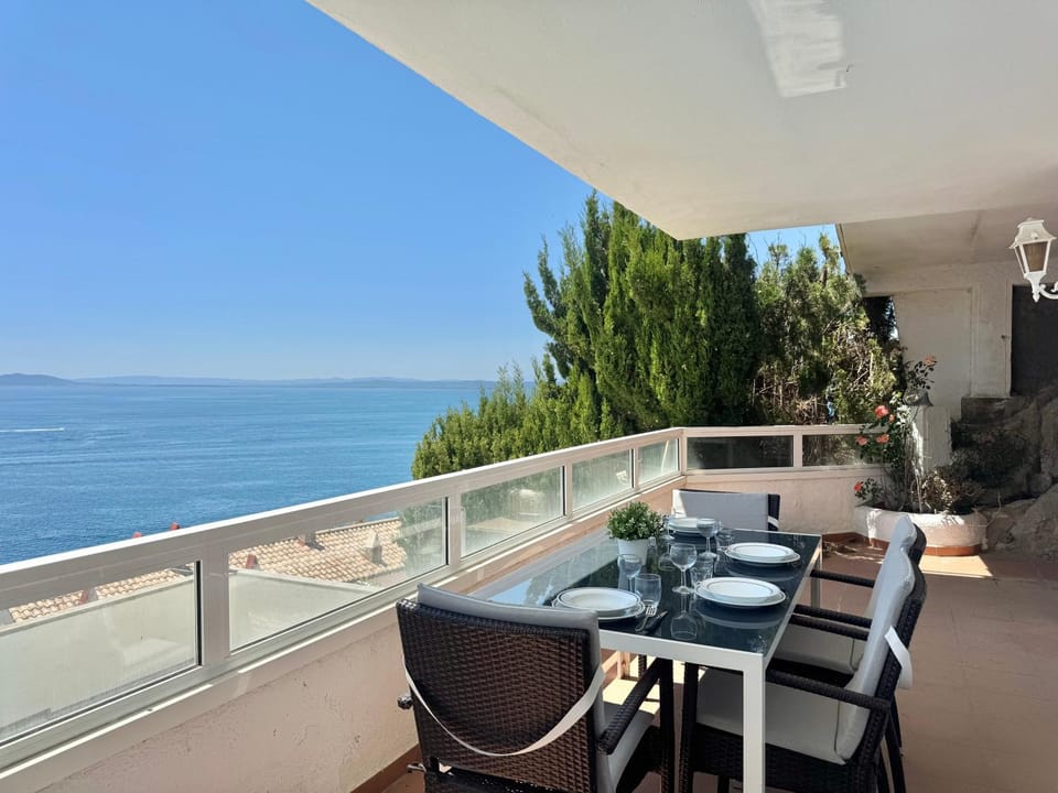 View (from property/room), Balcony/Terrace