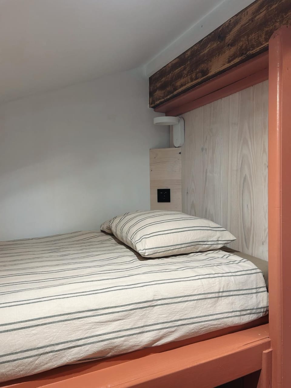 bunk bed