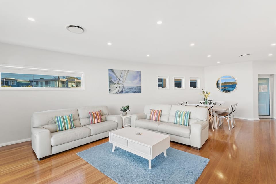 serenity at Fingal Bay 2 House in Fingal Bay