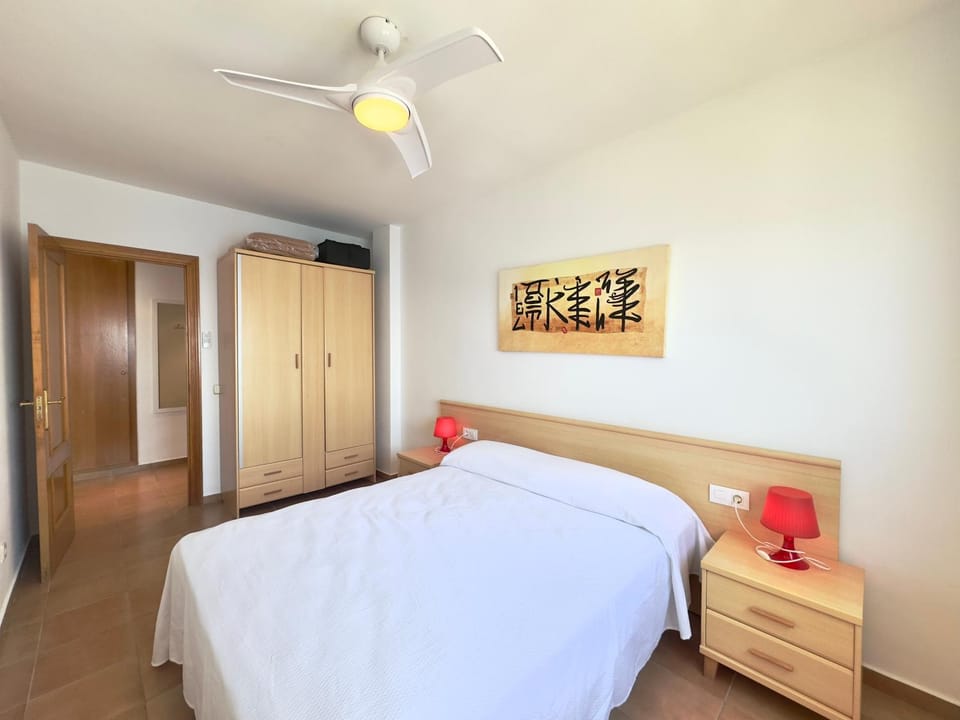 Bed, Bedroom, wardrobe