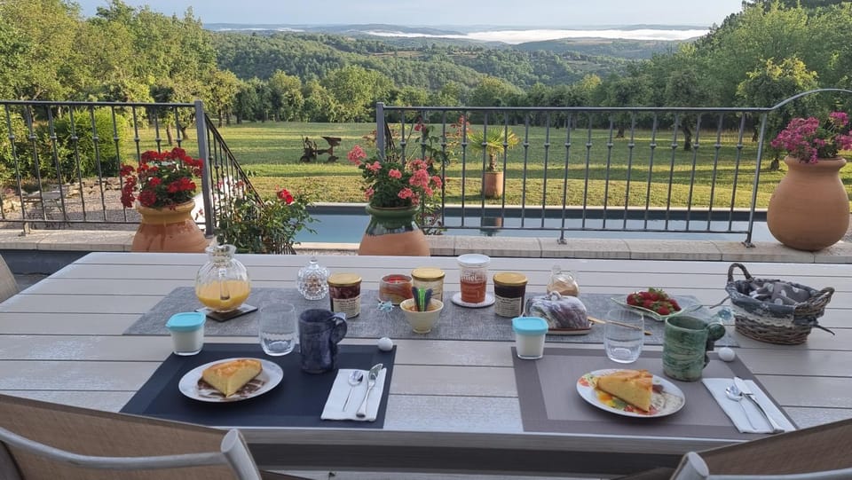 Domaine La Garenne Bed and Breakfast in Occitanie