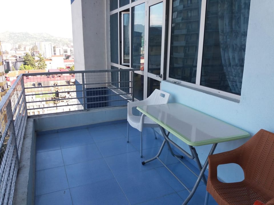 Уютная квартира у моря Apartment in Batumi
