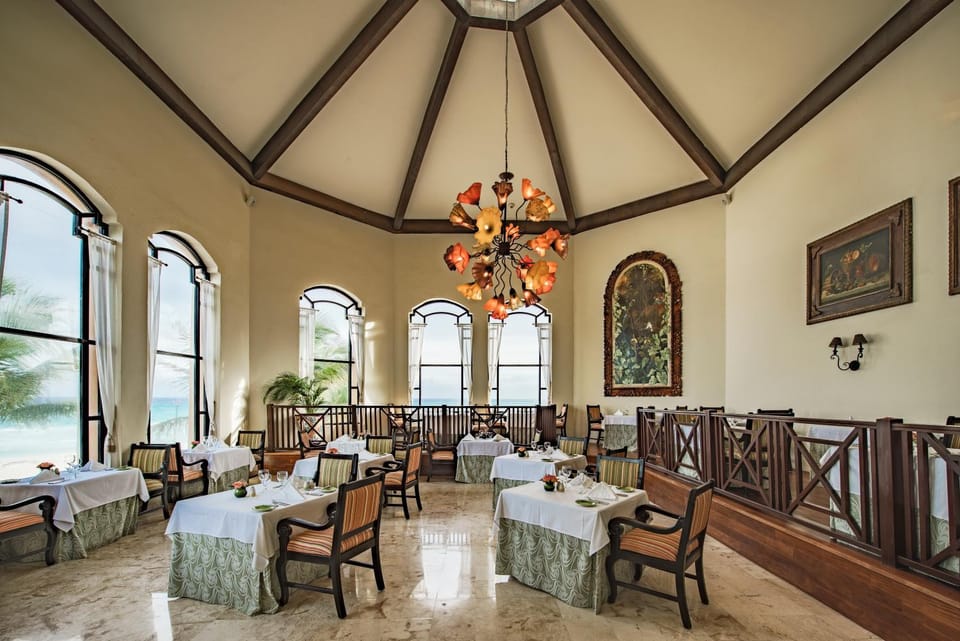 Restaurant/places to eat, Breakfast, Lunch, Dinner