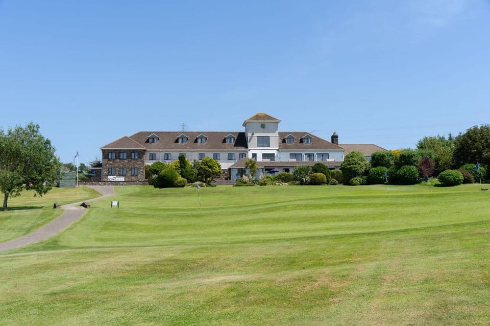 Property building, Golfcourse