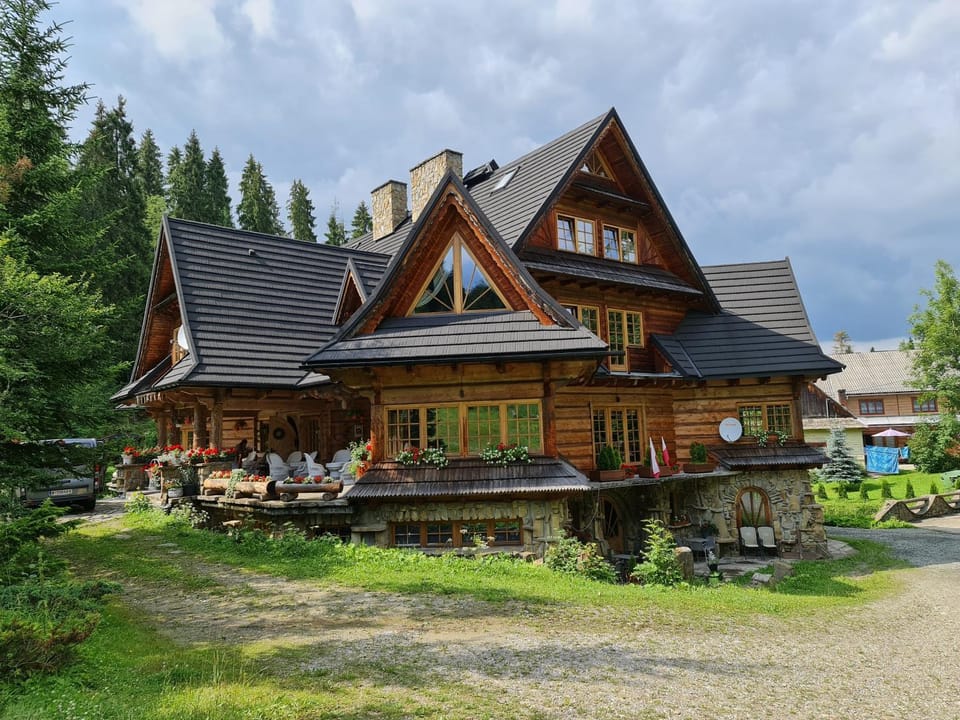 Property building, Garden