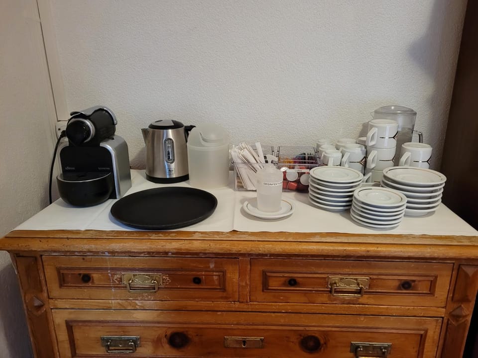 Coffee/tea facilities