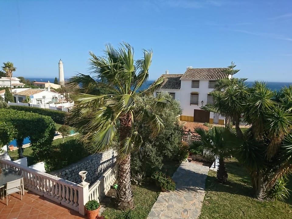 Garden view, Sea view