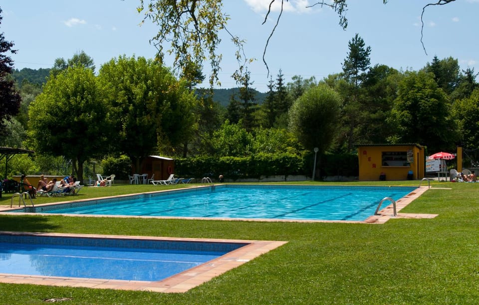 Mas Serrat de la Teia Country House in Ripollès