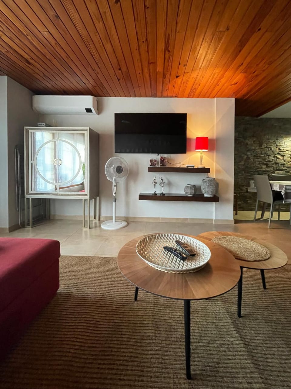 Communal lounge/ TV room, Living room