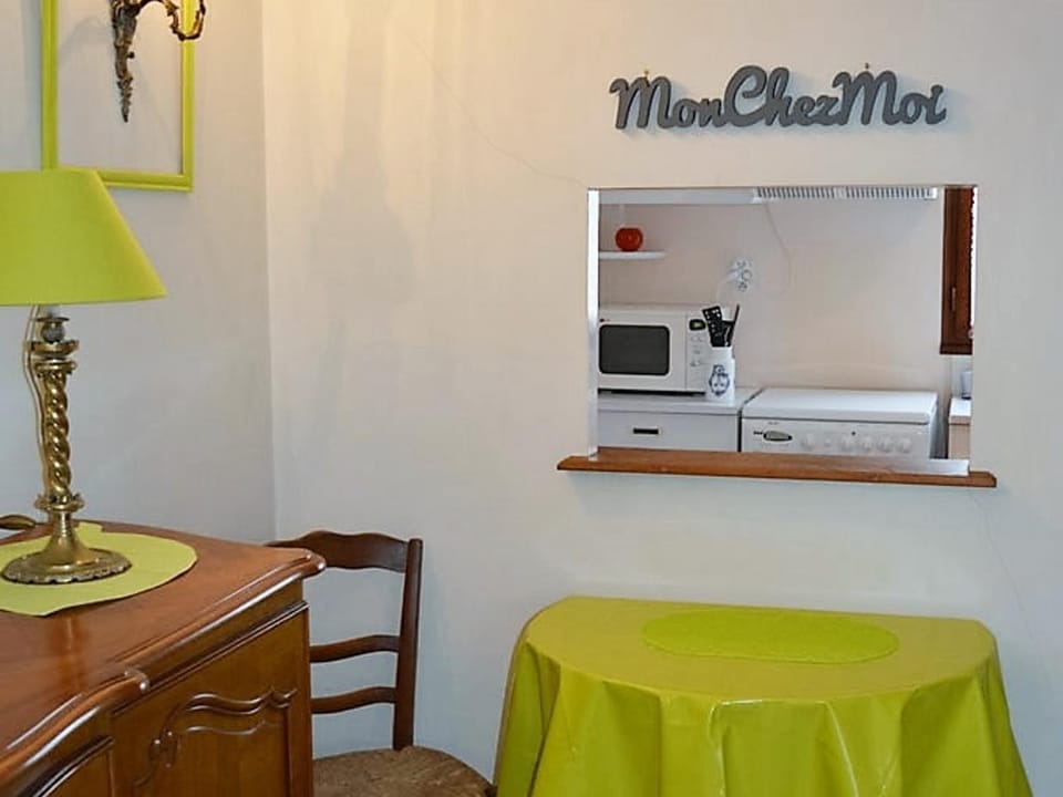 Maison avec grand jardin à 40m de la plage, prox. centre-ville, 3 ch, terrasse plein sud - FR-1-22-255 House in La Tranche-sur-Mer