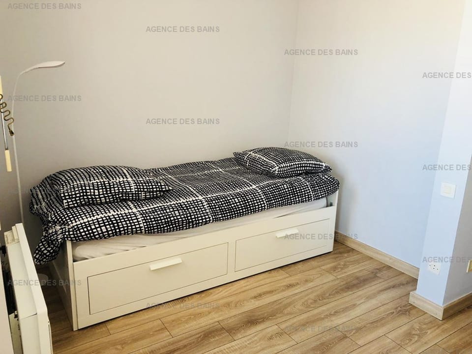 Studio Cabine Renové à 200m de la Plage - Parking Privé - FR-1-433-37 Cabin in Arcachon