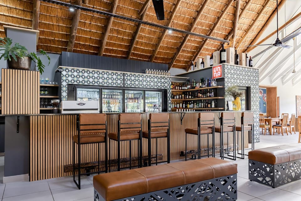 Lounge or bar