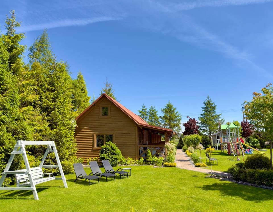 Property building, Natural landscape, Garden, Garden view