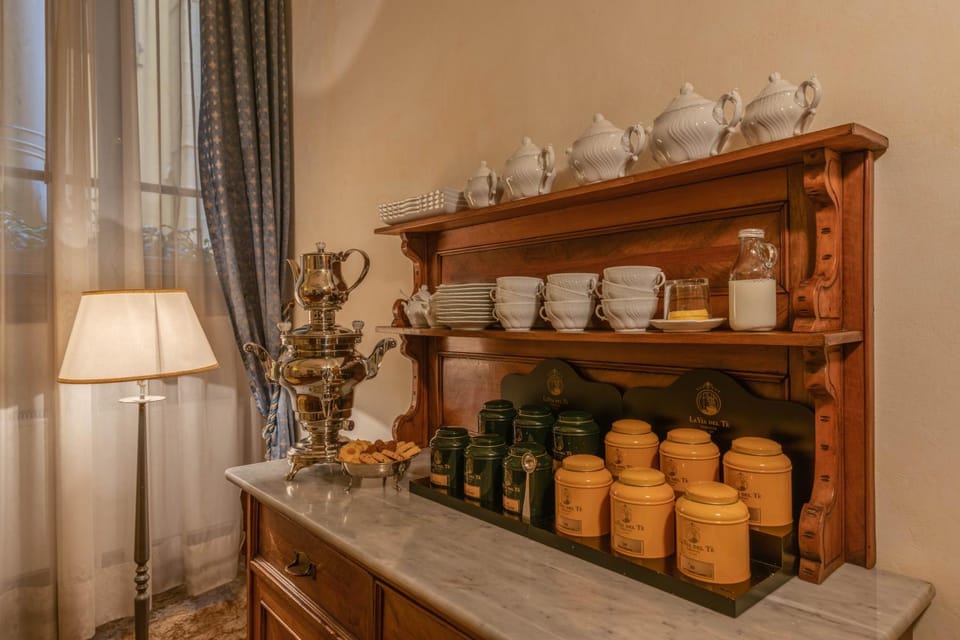 Residenza D'Epoca In Piazza della Signoria Bed and Breakfast in Florence