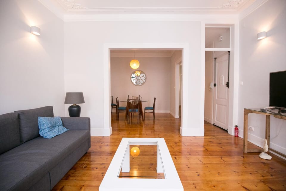 São Pedro de Alcântara - Bairro Alto Apartment in Lisbon
