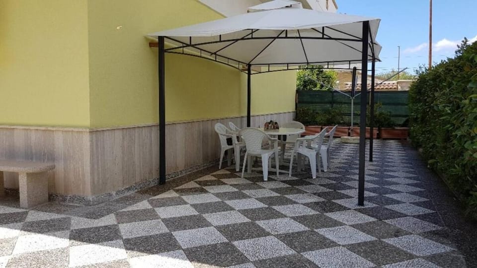 Patio, View (from property/room), Dining area