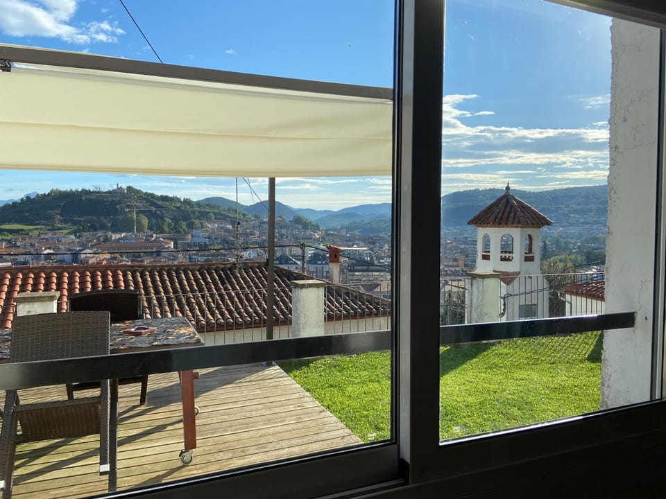 City view, Garden view