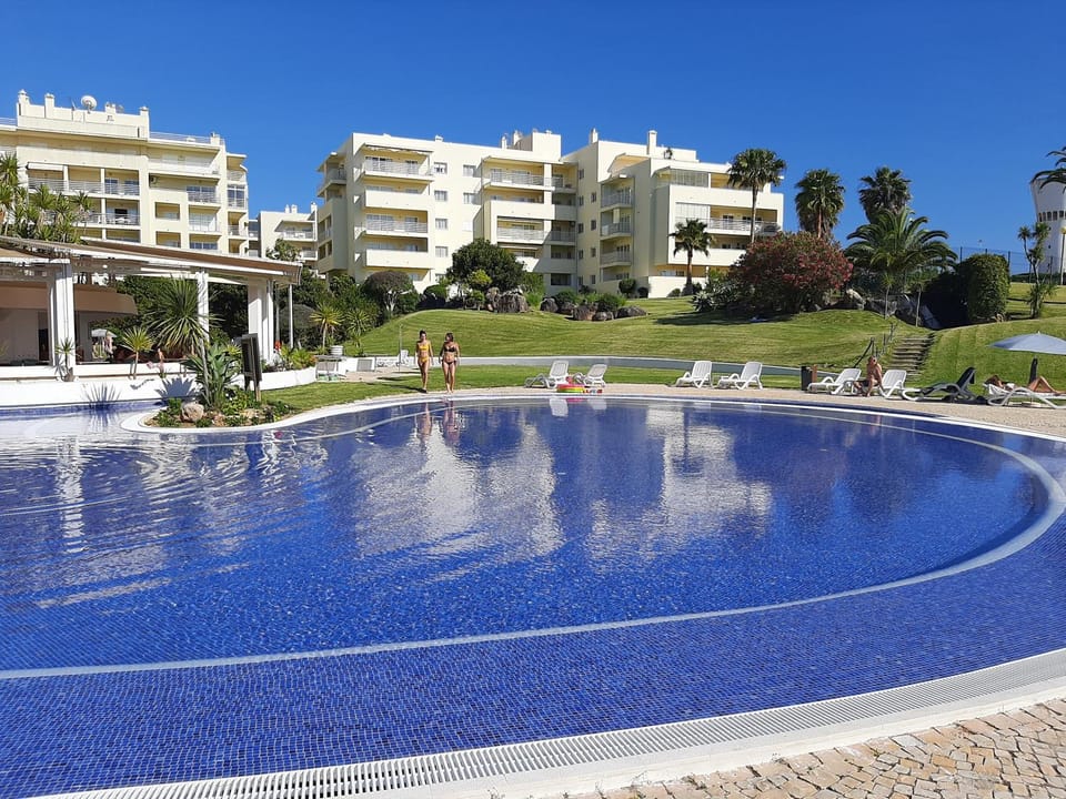 Property building, Swimming pool, Swimming pool