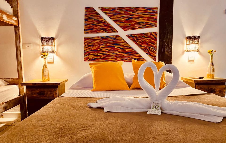 Bed, Decorative detail, Bedroom, towels