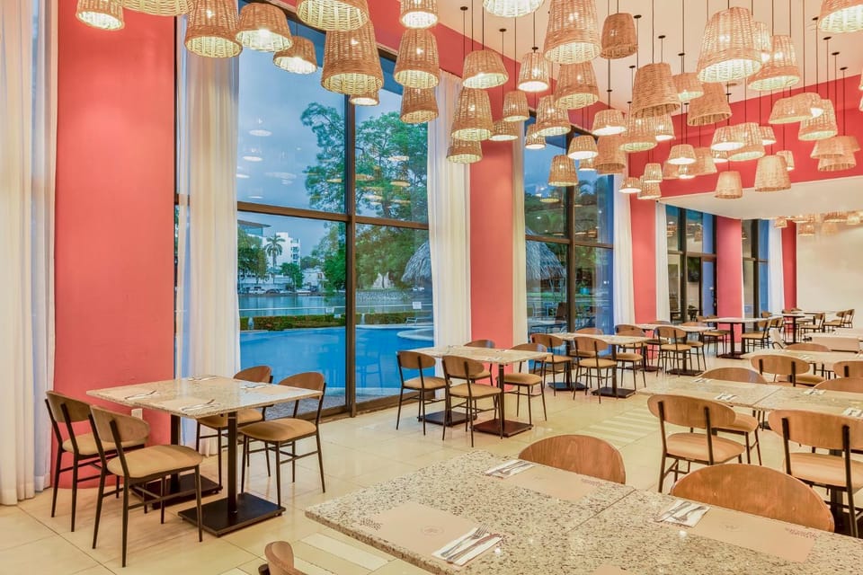 Restaurant/places to eat