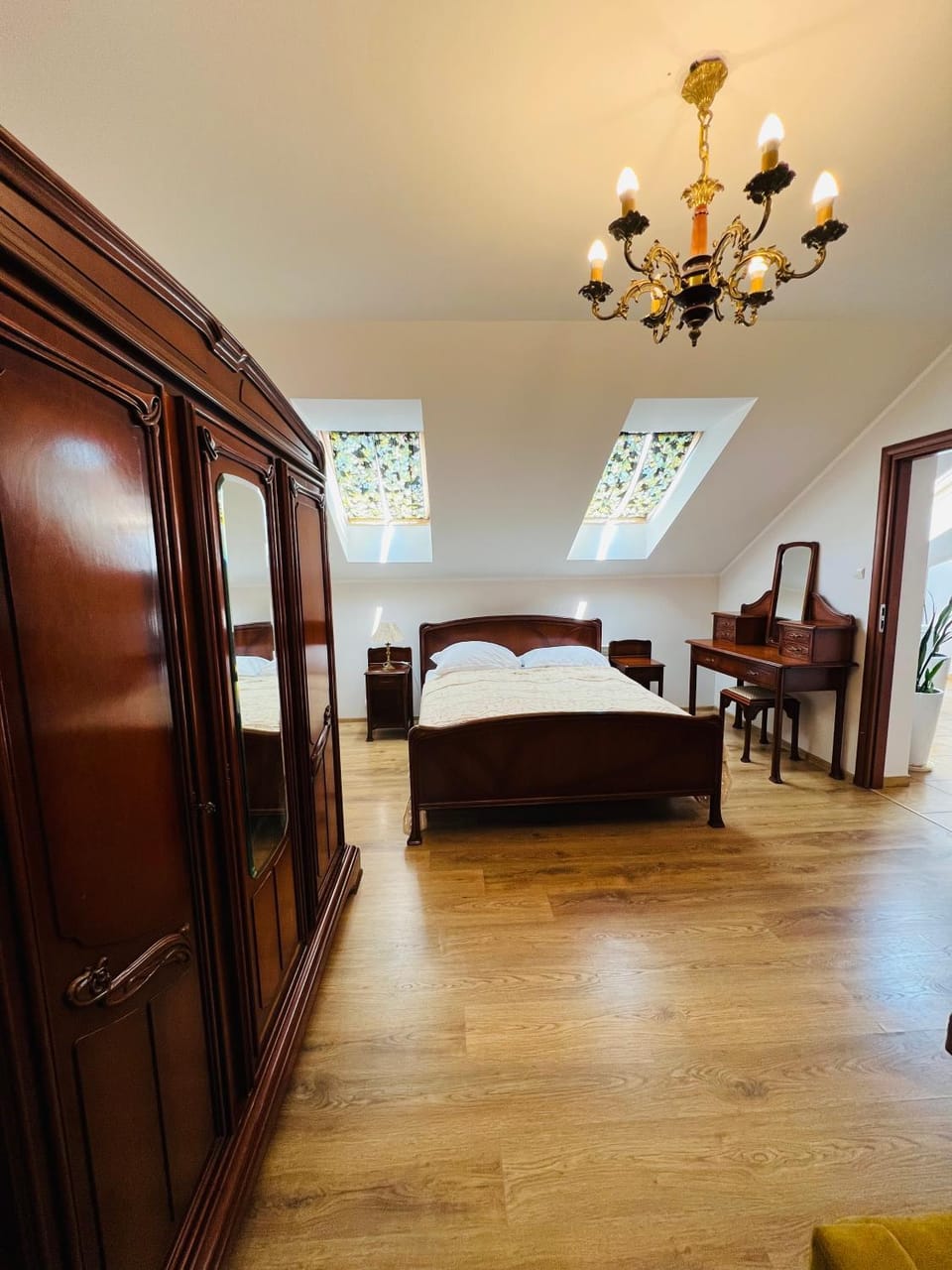 Pod Katedrą Bed and Breakfast in Masovian Voivodeship