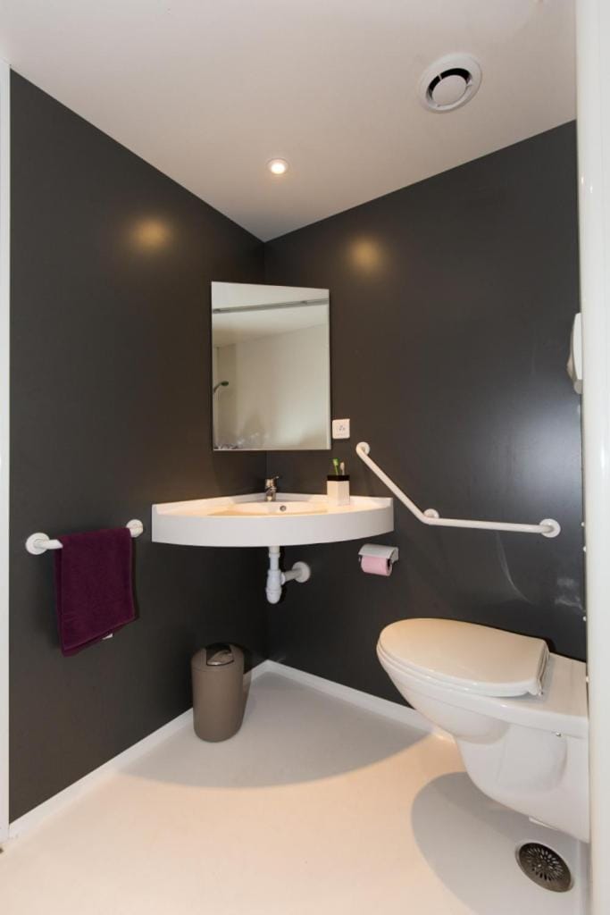 Camping les Auches Campground/ 
RV Resort in Provence-Alpes-Côte d'Azur