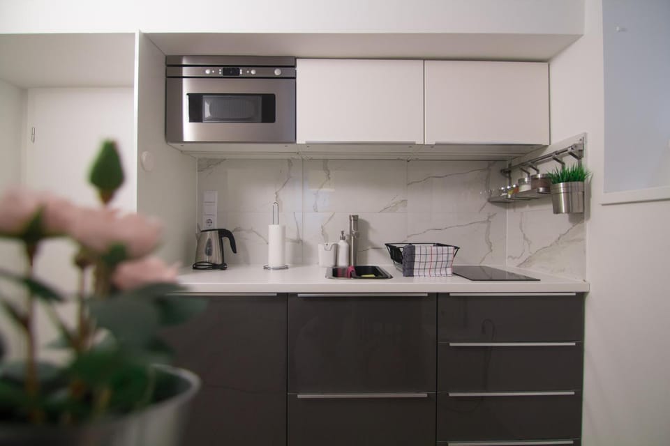 Coffee/tea facilities, Kitchen or kitchenette